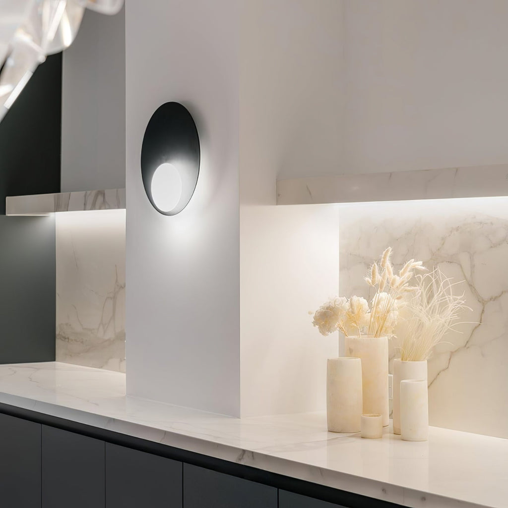 Brynlyn Glass Wall Light-Moonnatur