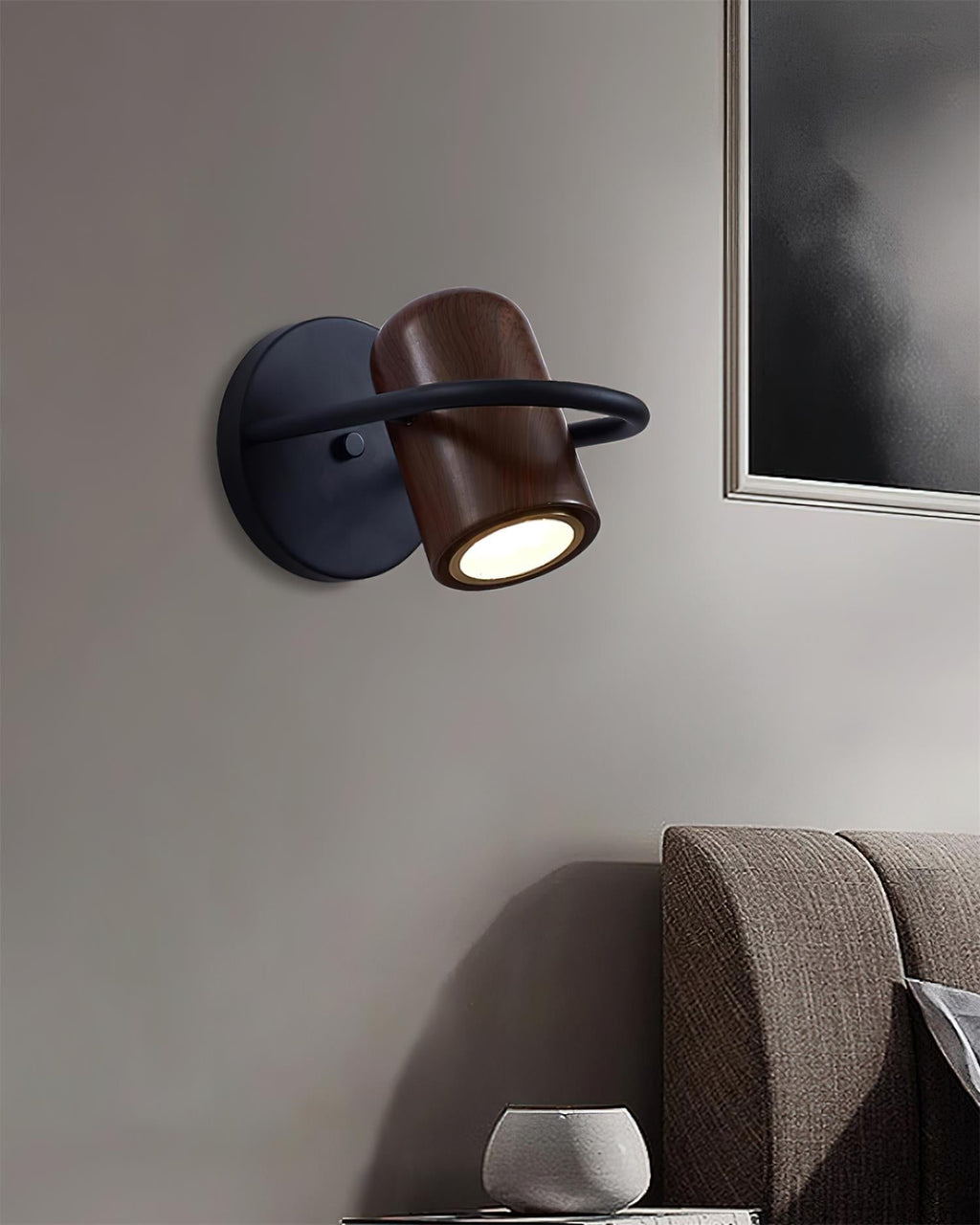 Cavenwyn Aluminium Wall Light-Moonnatur