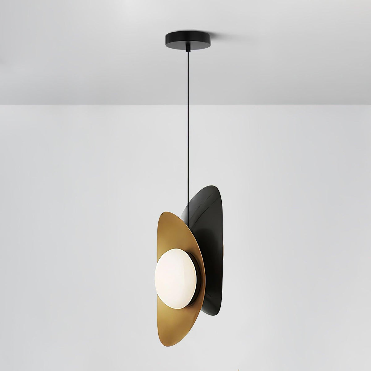 Sylveneth Glass Pendant Light-Moonnatur