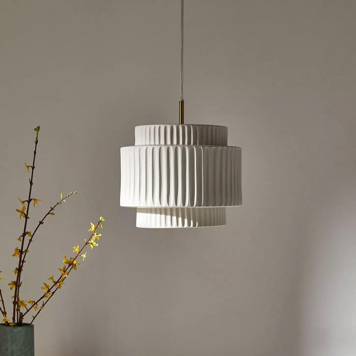 Elsenenelle Resin Pendant Light-Moonnatur