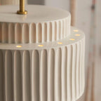 Elsenenelle Resin Pendant Light-Moonnatur