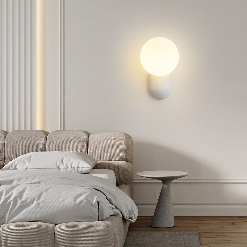 Avelune Resin Wall Light-Moonnatur