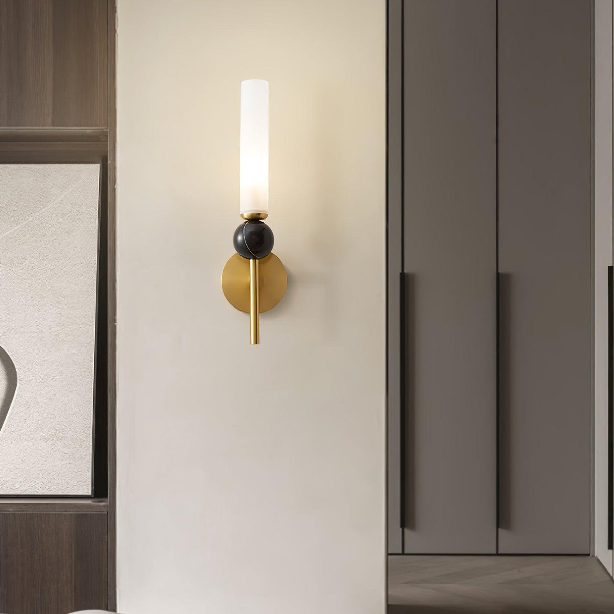 Iveris Marble Wall Light-Moonnatur