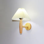 Islenenora Oak Wood Wall Light-Moonnatur