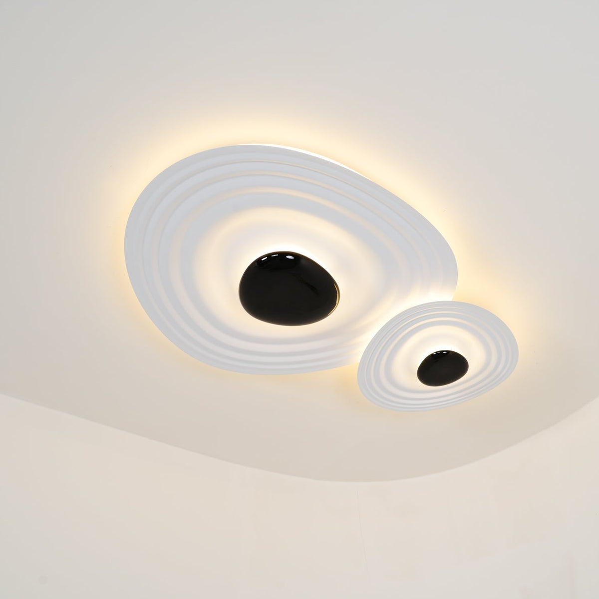Frovana Metal Ceiling Light-Moonnatur