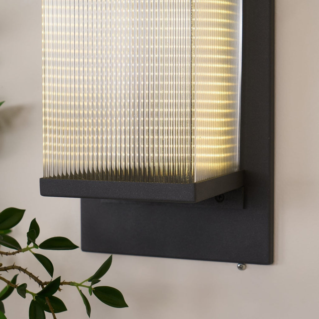 Brackenmere Acrylic Wall Light-Moonnatur