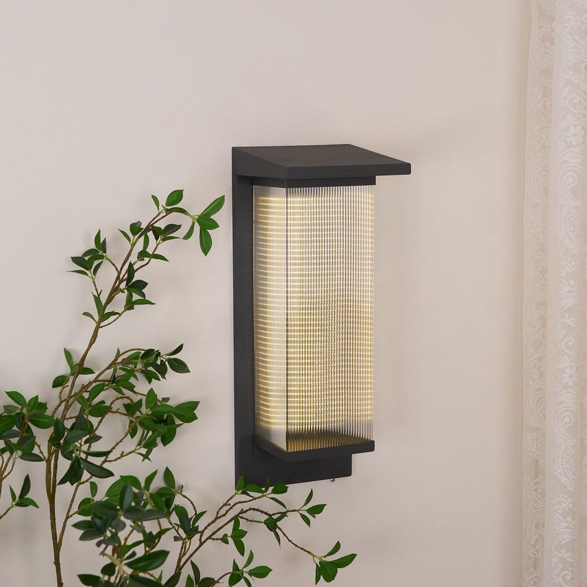 Havelle Stainless Steel Wall Light-Moonnatur