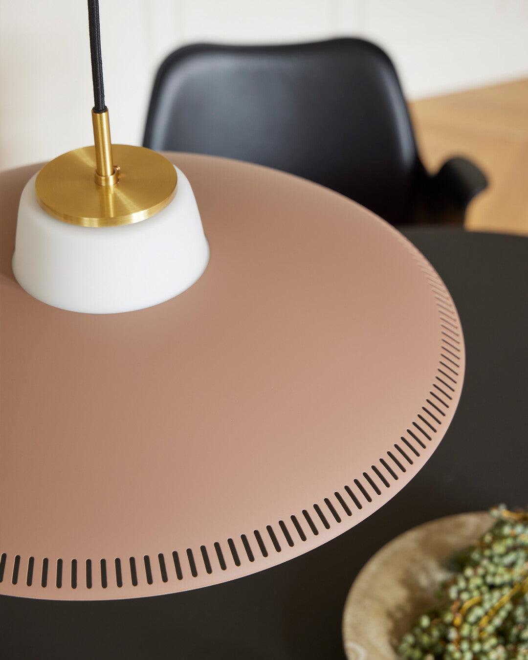 Elnava Metal Pendant Light-Moonnatur
