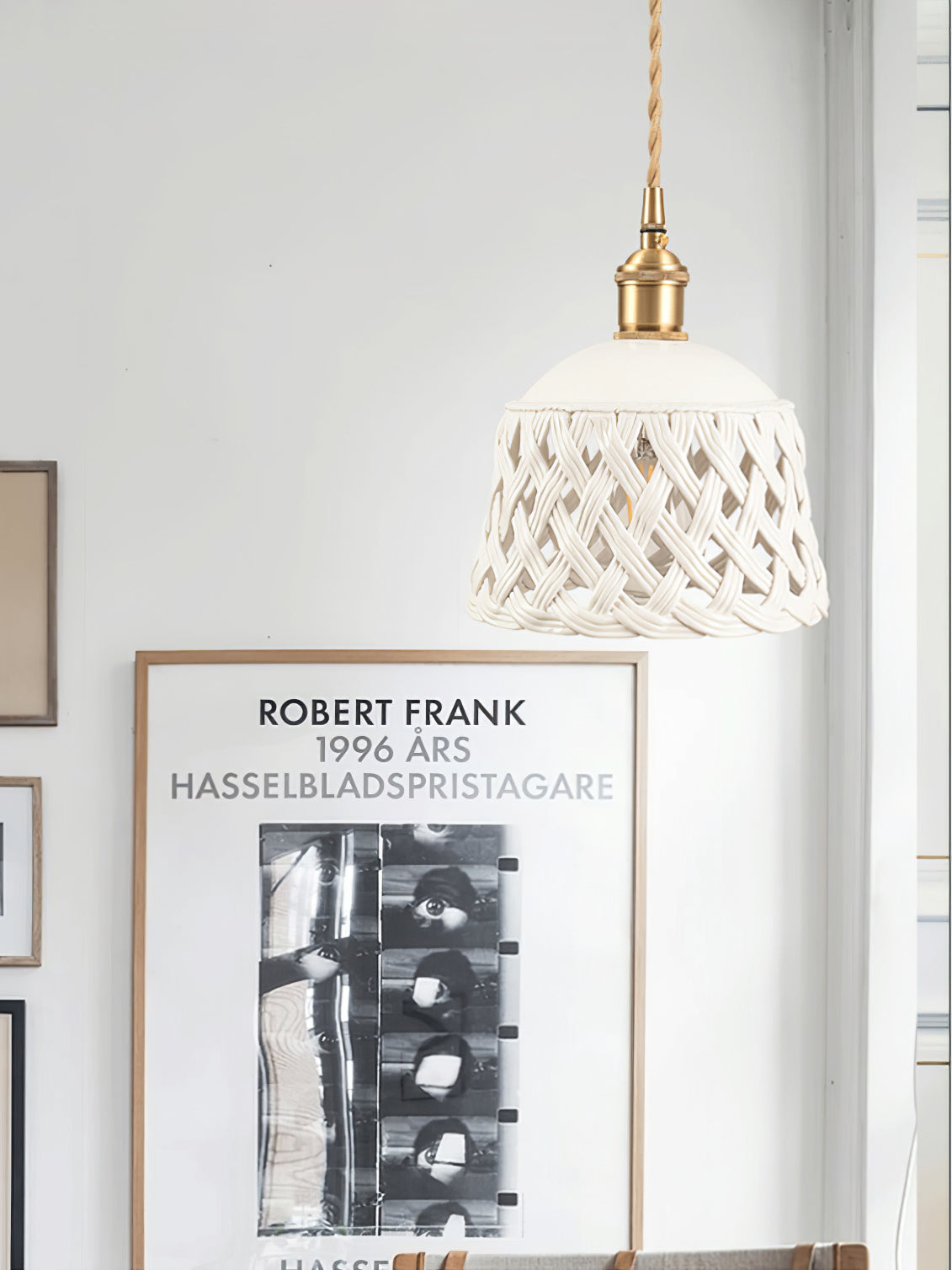 Rowenwyn Ceramic Pendant Light-Moonnatur