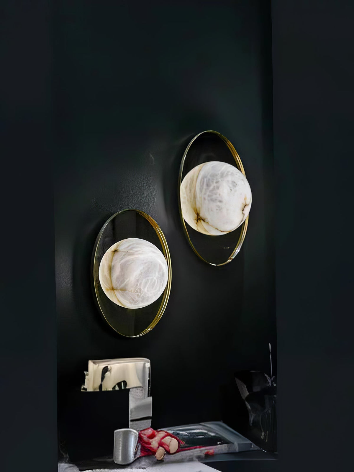 Ainsford Alabaster Wall Light-Moonnatur