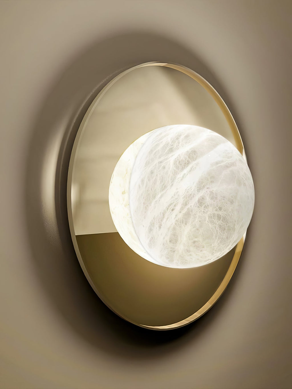 Ainsford Alabaster Wall Light-Moonnatur