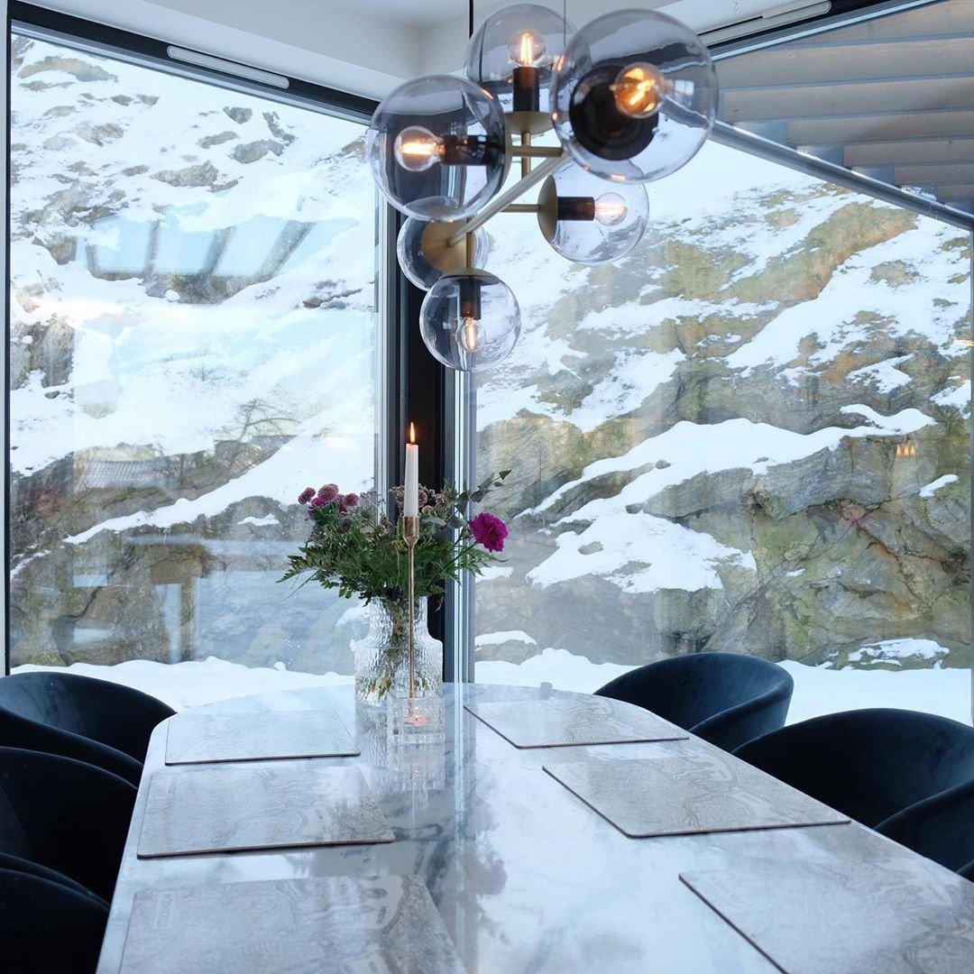 Brynena Glass Pendant Light-Moonnatur