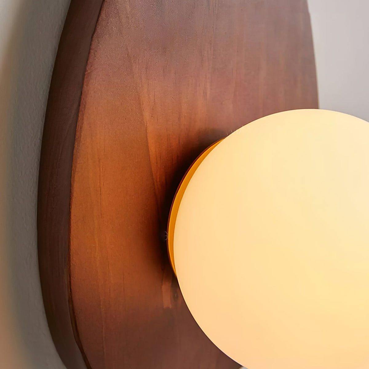 Fernelle Wood Wall Light-Moonnatur