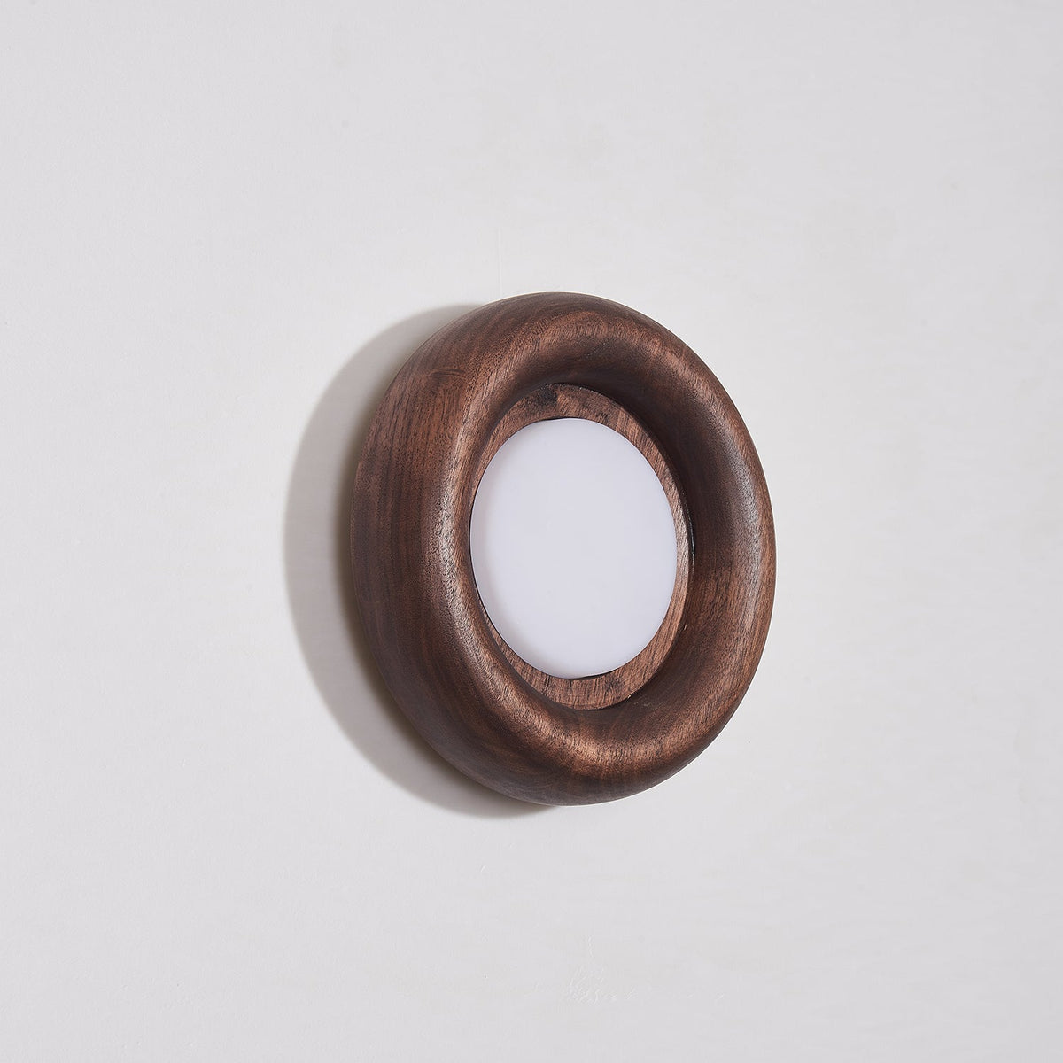 Drenlyn Wood Wall Light-Moonnatur