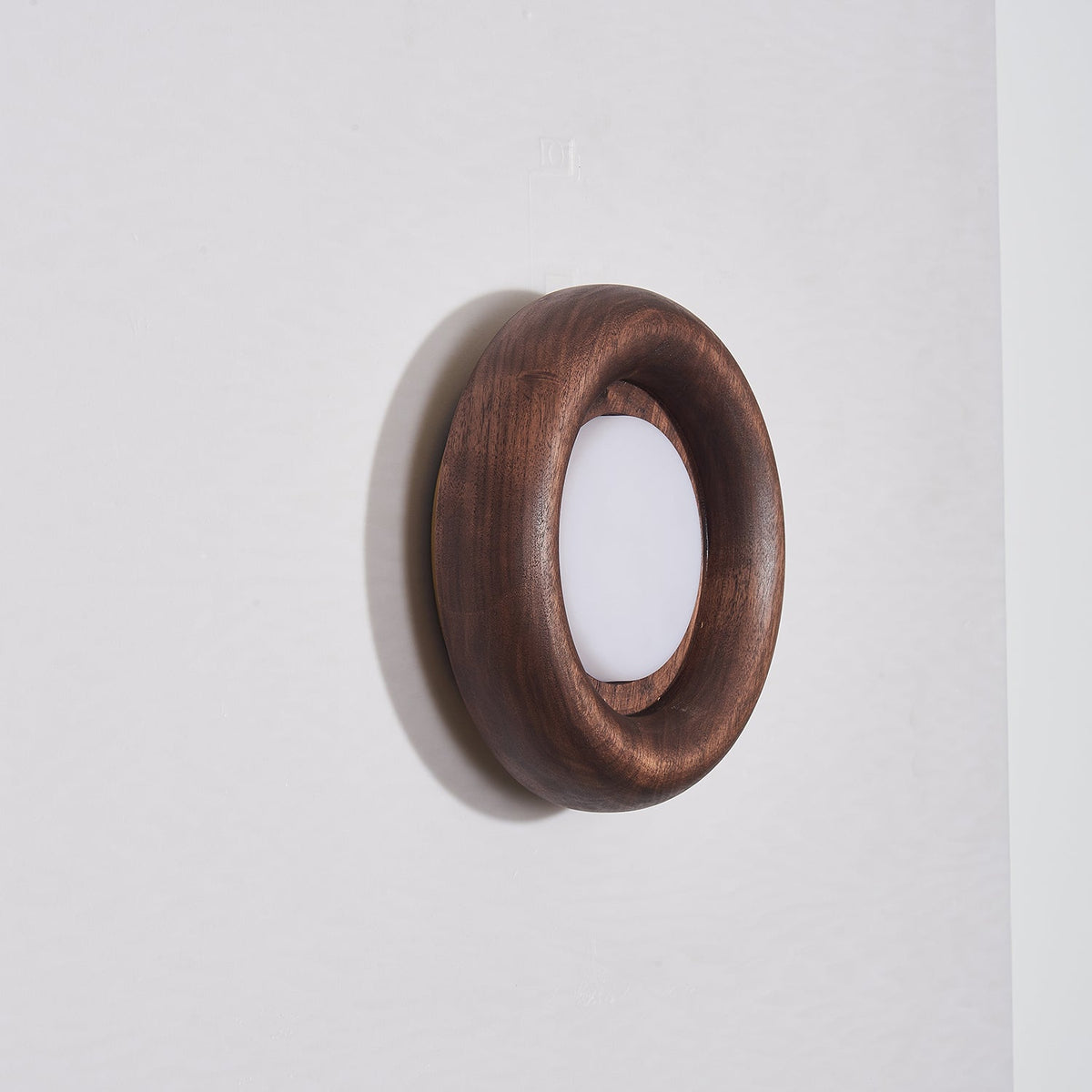 Drenlyn Wood Wall Light-Moonnatur