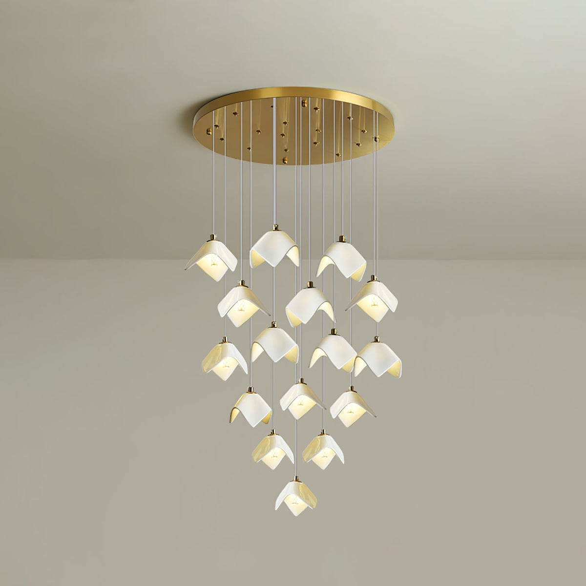Everella Ceramic Chandelier-Moonnatur