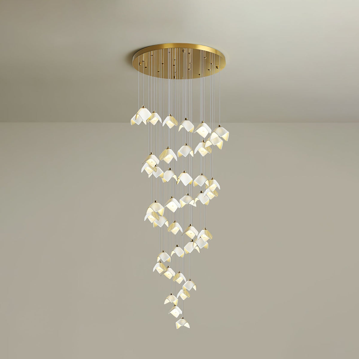 Everella Ceramic Chandelier-Moonnatur