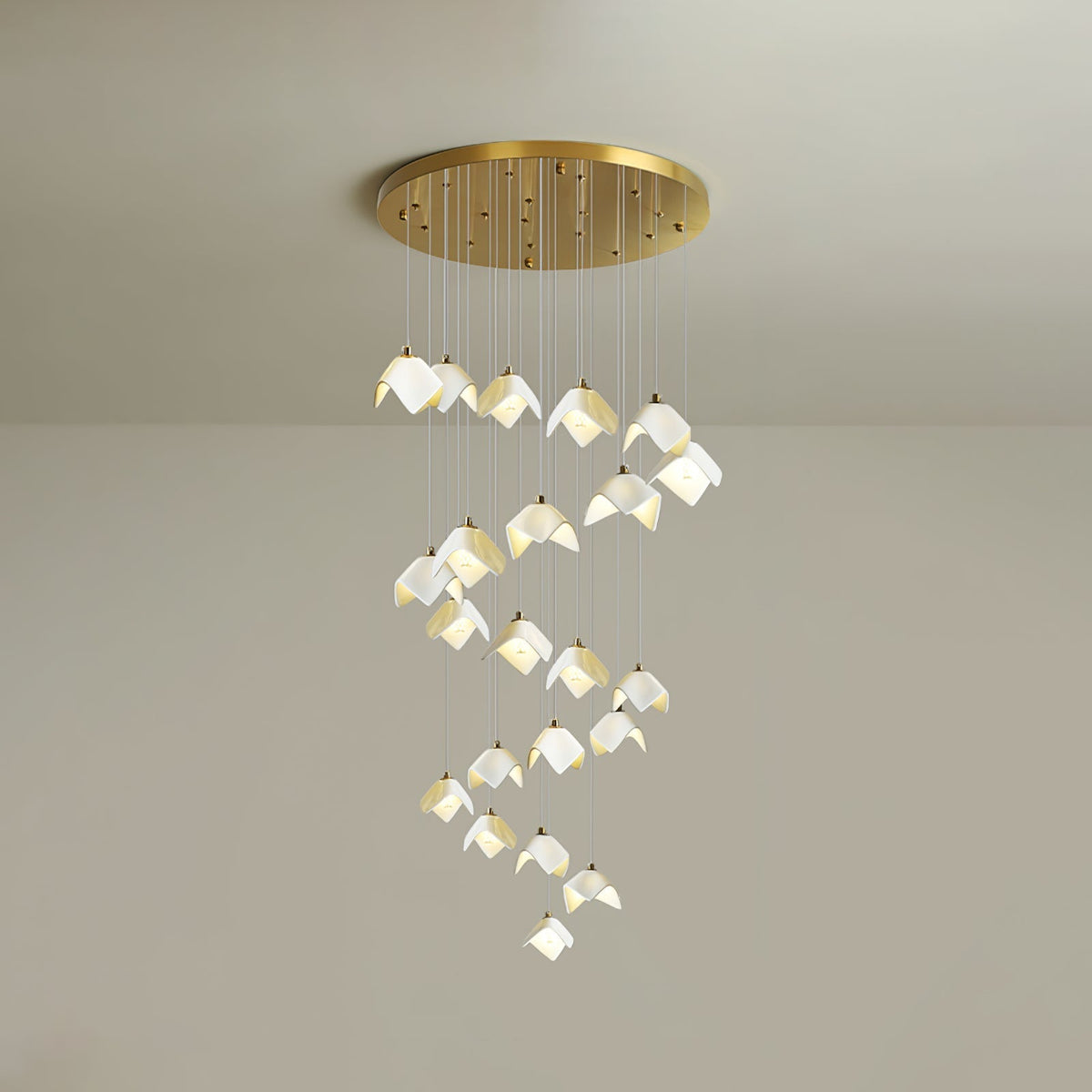 Everella Ceramic Chandelier-Moonnatur