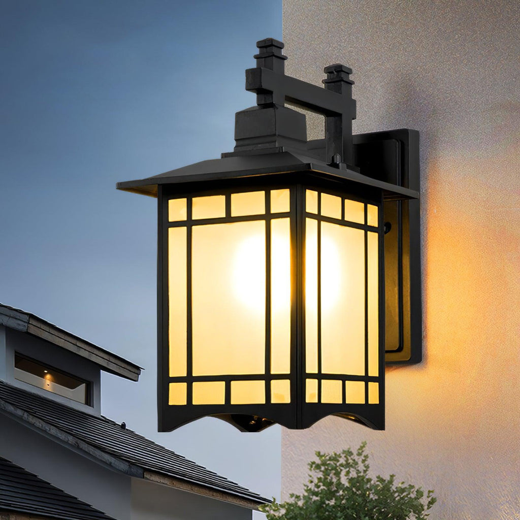 Perlave Metal Wall Lamp-Moonnatur