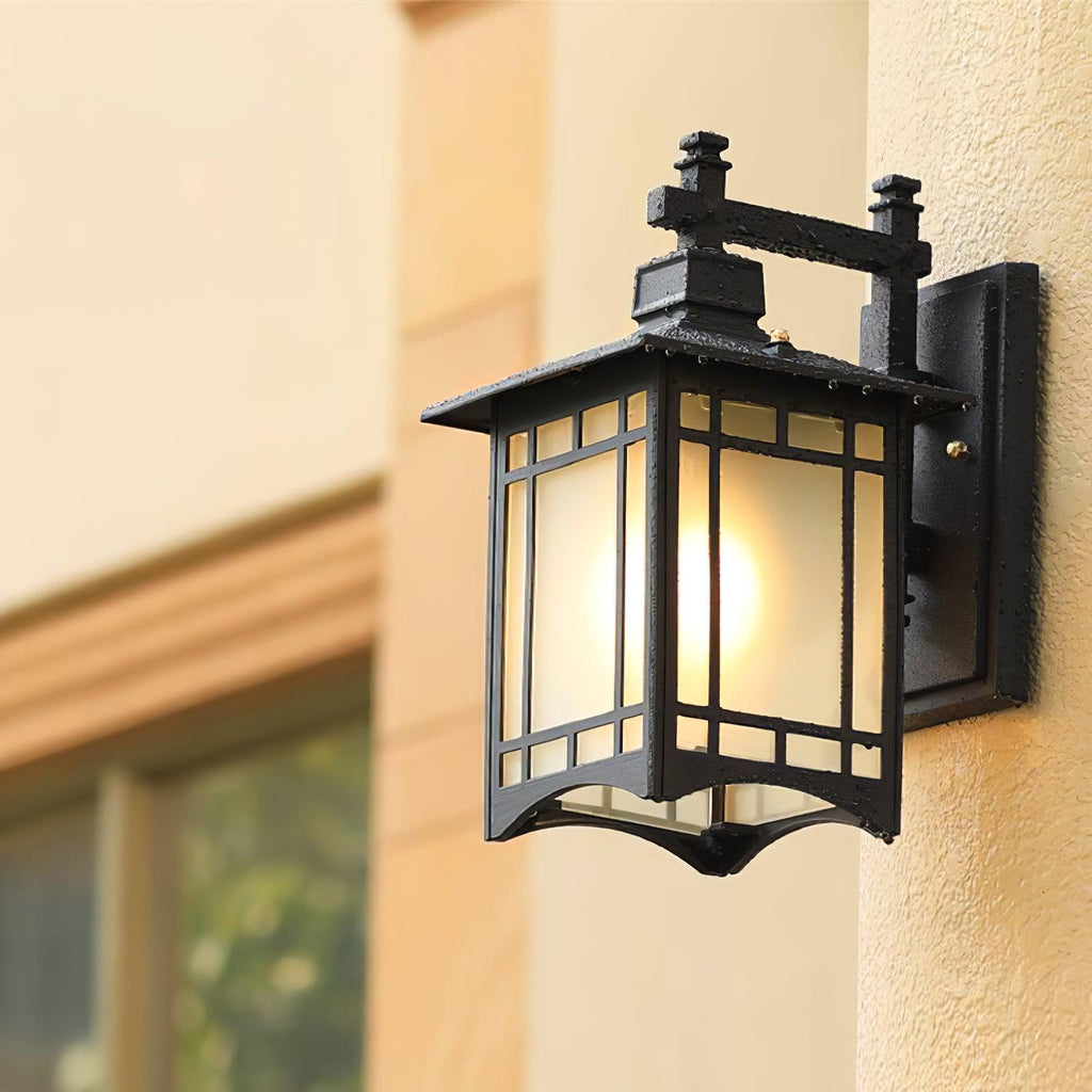 Perlave Metal Wall Lamp-Moonnatur