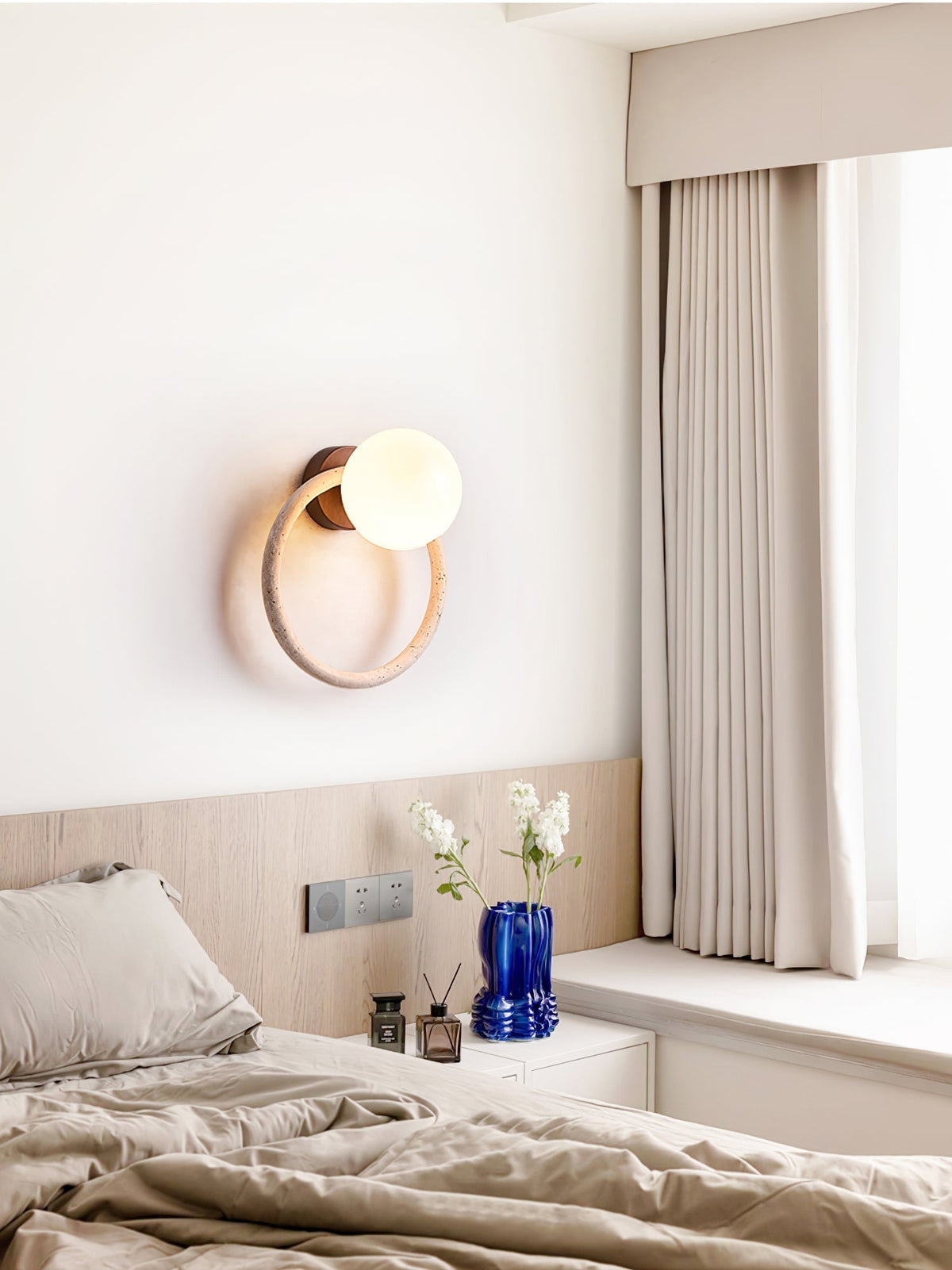 Larencove Travertine Wall Light-Moonnatur