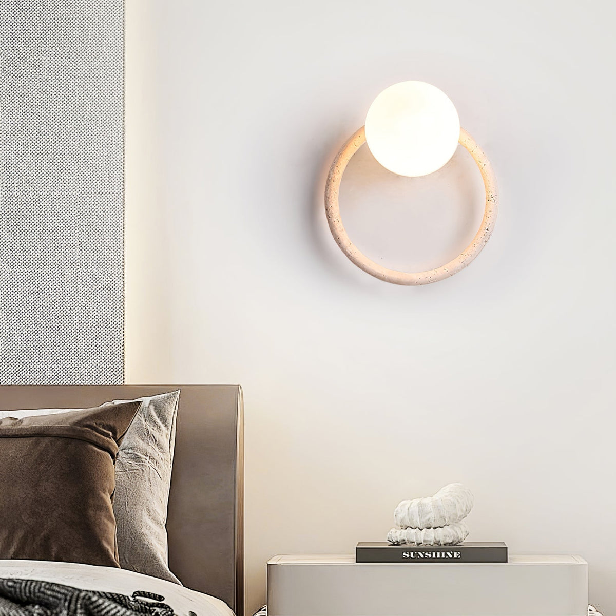 Larencove Travertine Wall Light-Moonnatur