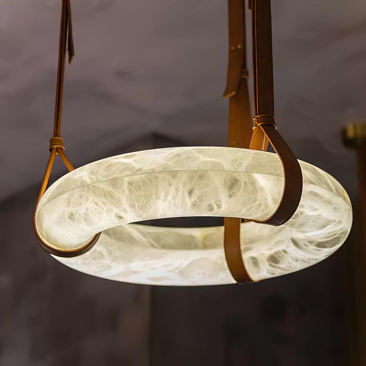 Rardenara Alabaster Pendant Light-Moonnatur
