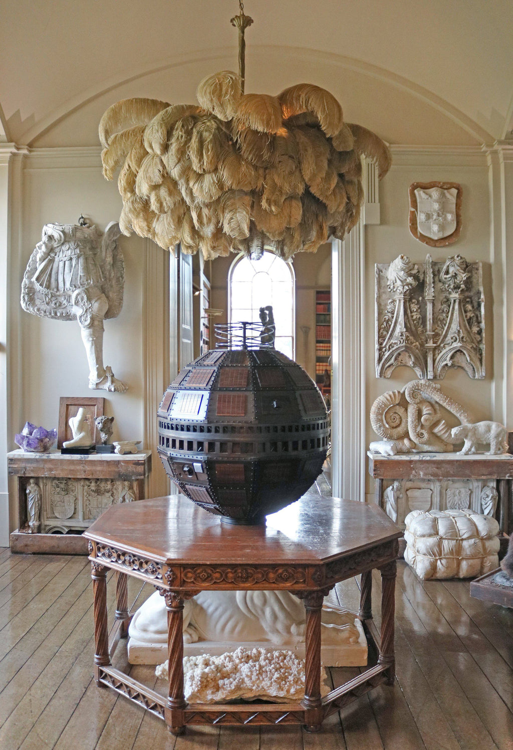 Kardenina Feather Chandelier-Moonnatur