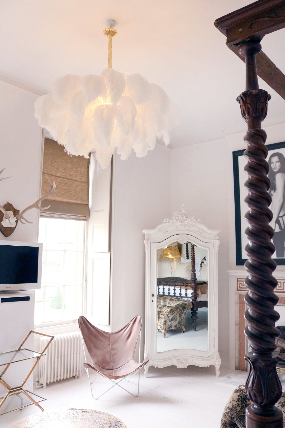 Kardenina Feather Chandelier-Moonnatur