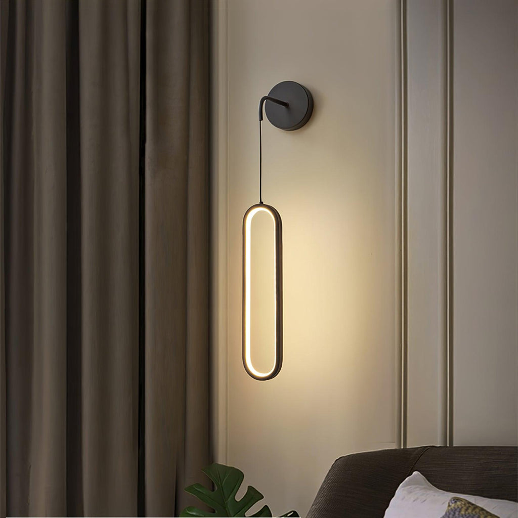 Hathereris Brass Wall Light-Moonnatur