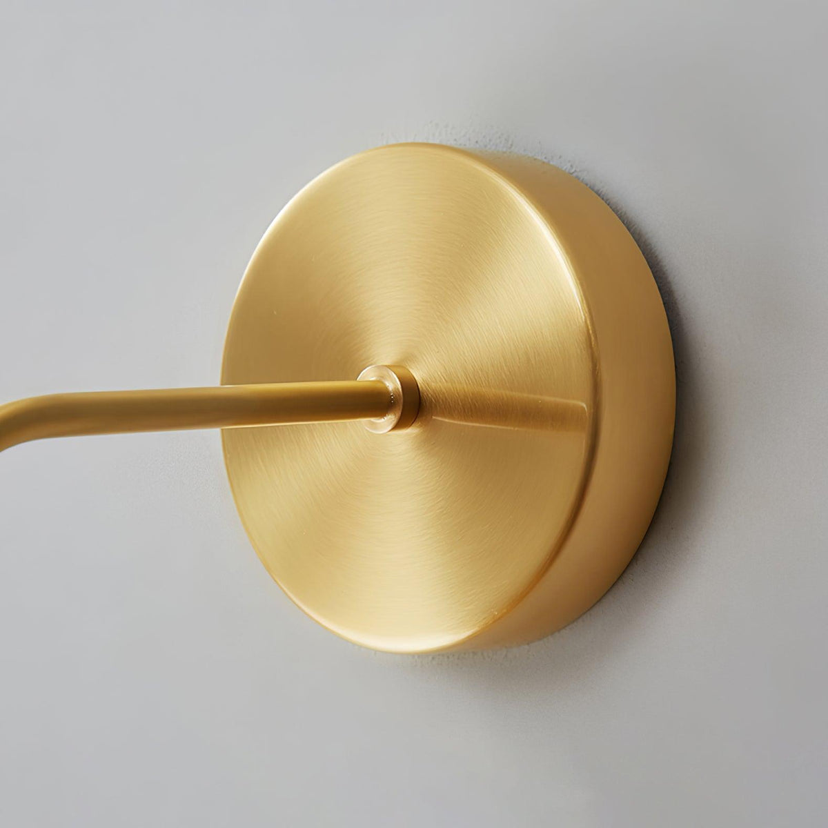 Hathereris Brass Wall Light-Moonnatur