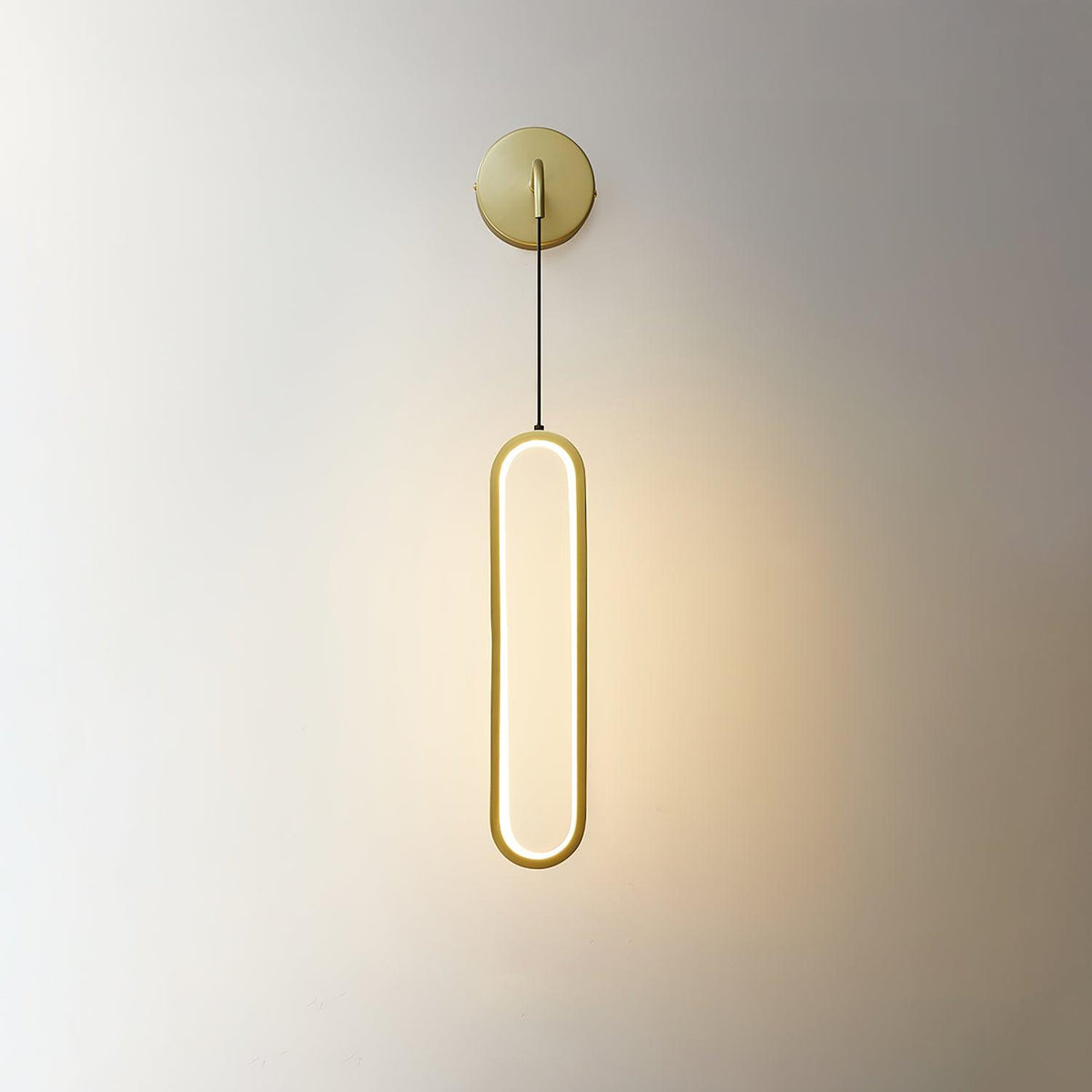 Hathereris Brass Wall Light-Moonnatur