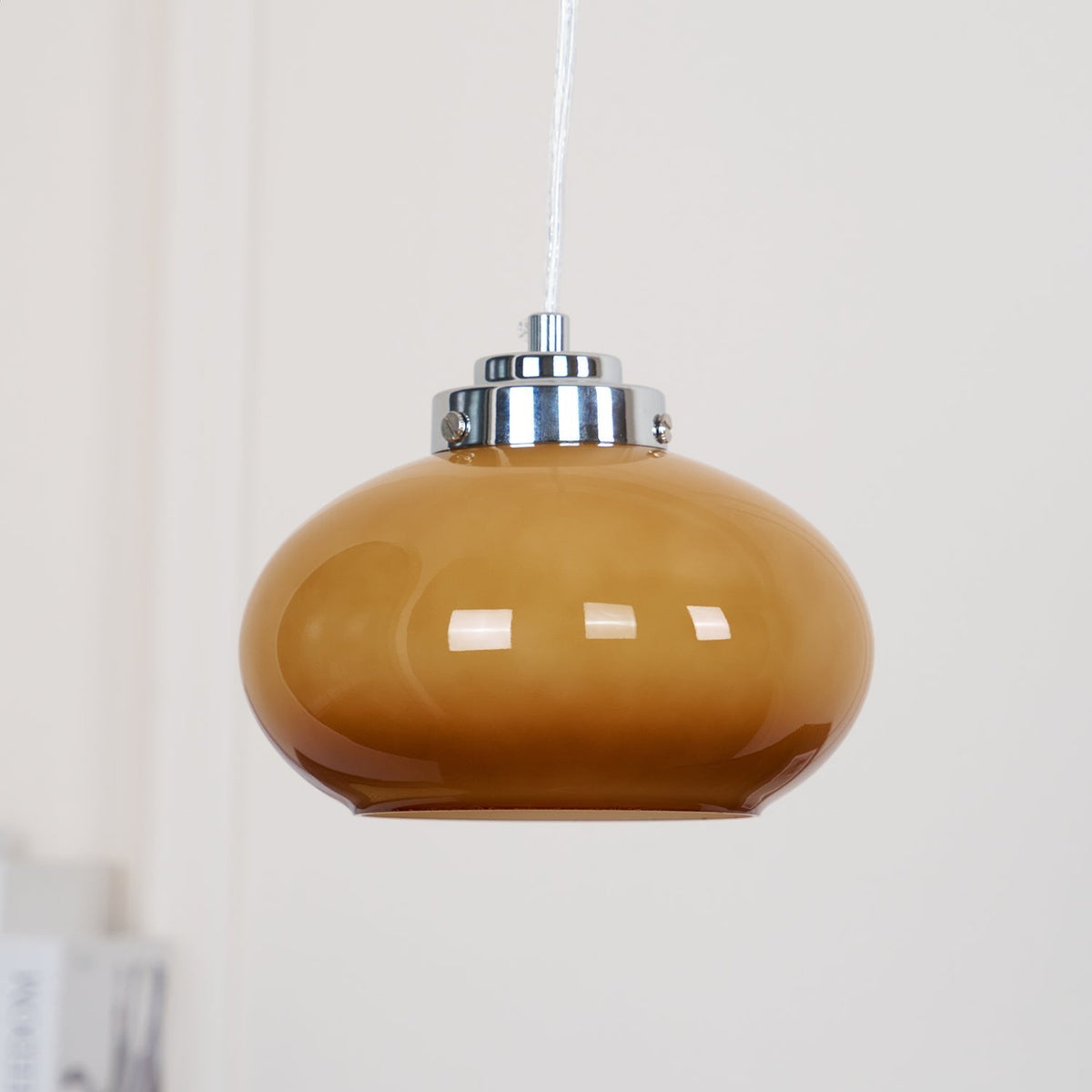 Brackera Glass Pendant Light-Moonnatur