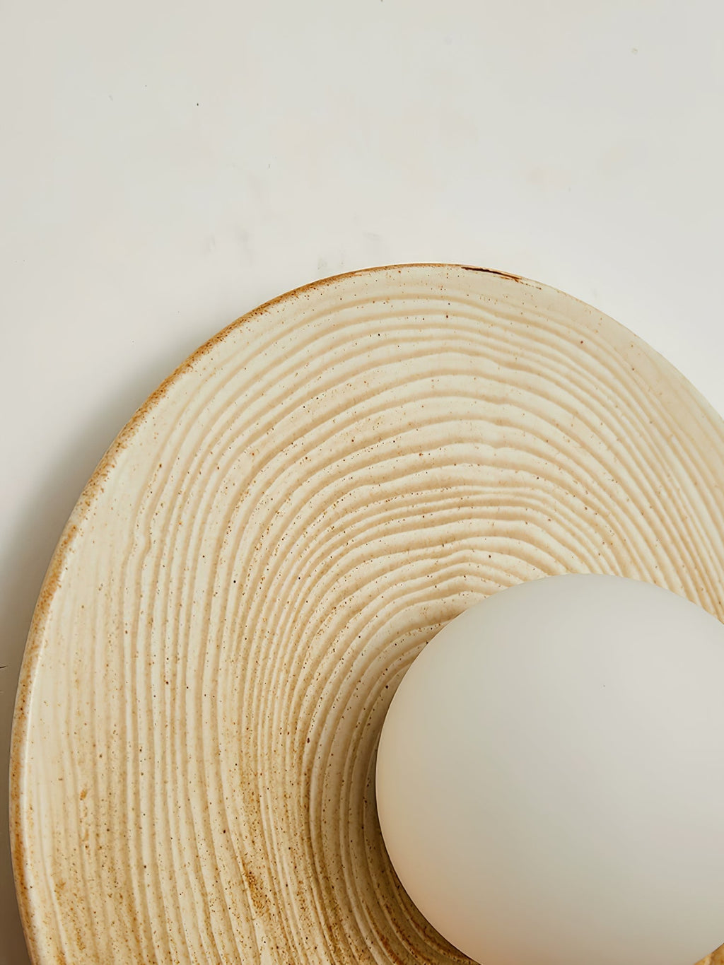 Brierelle Ceramic Wall Light-Moonnatur