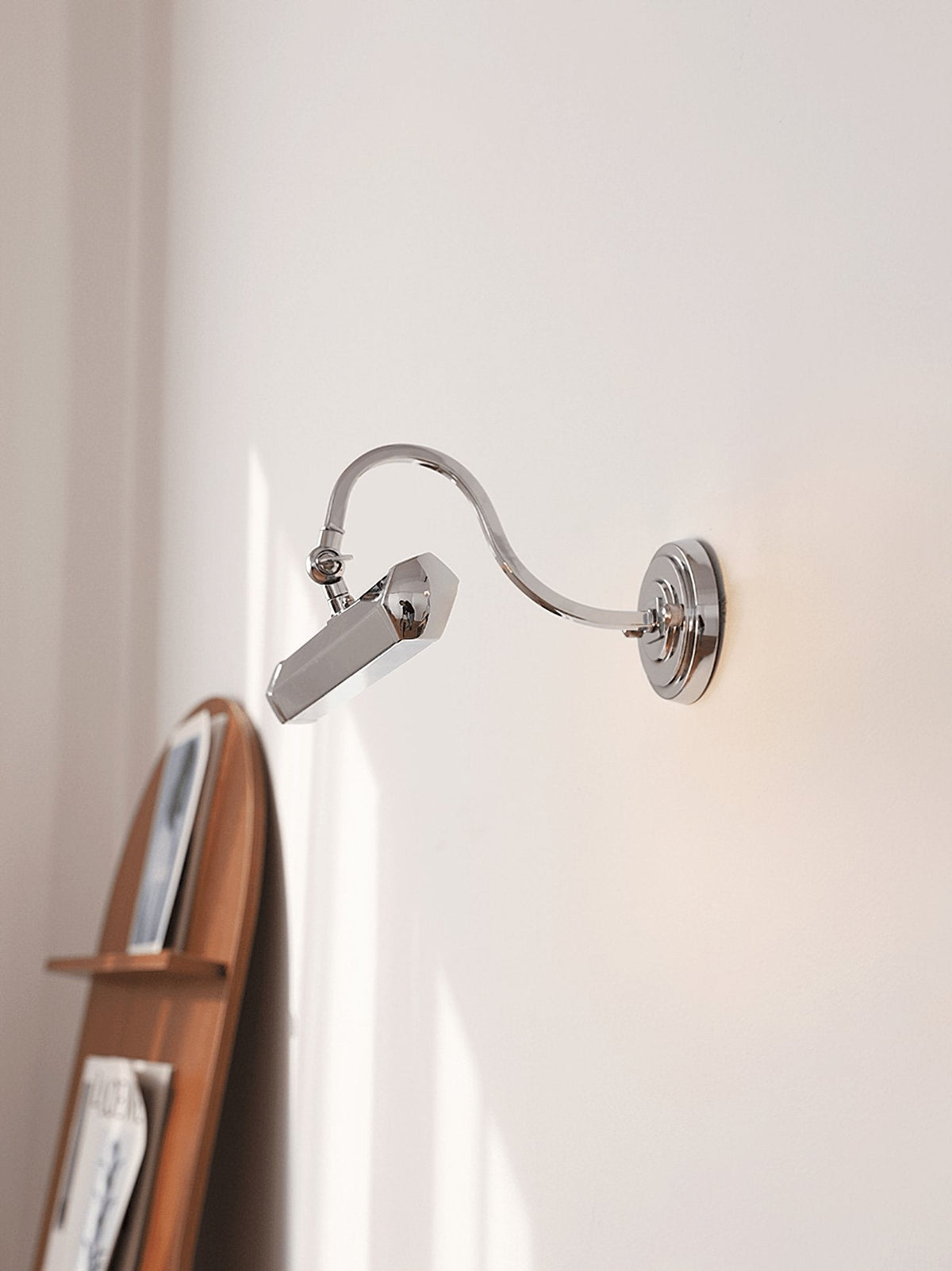 Larkera Metal Wall Light-Moonnatur