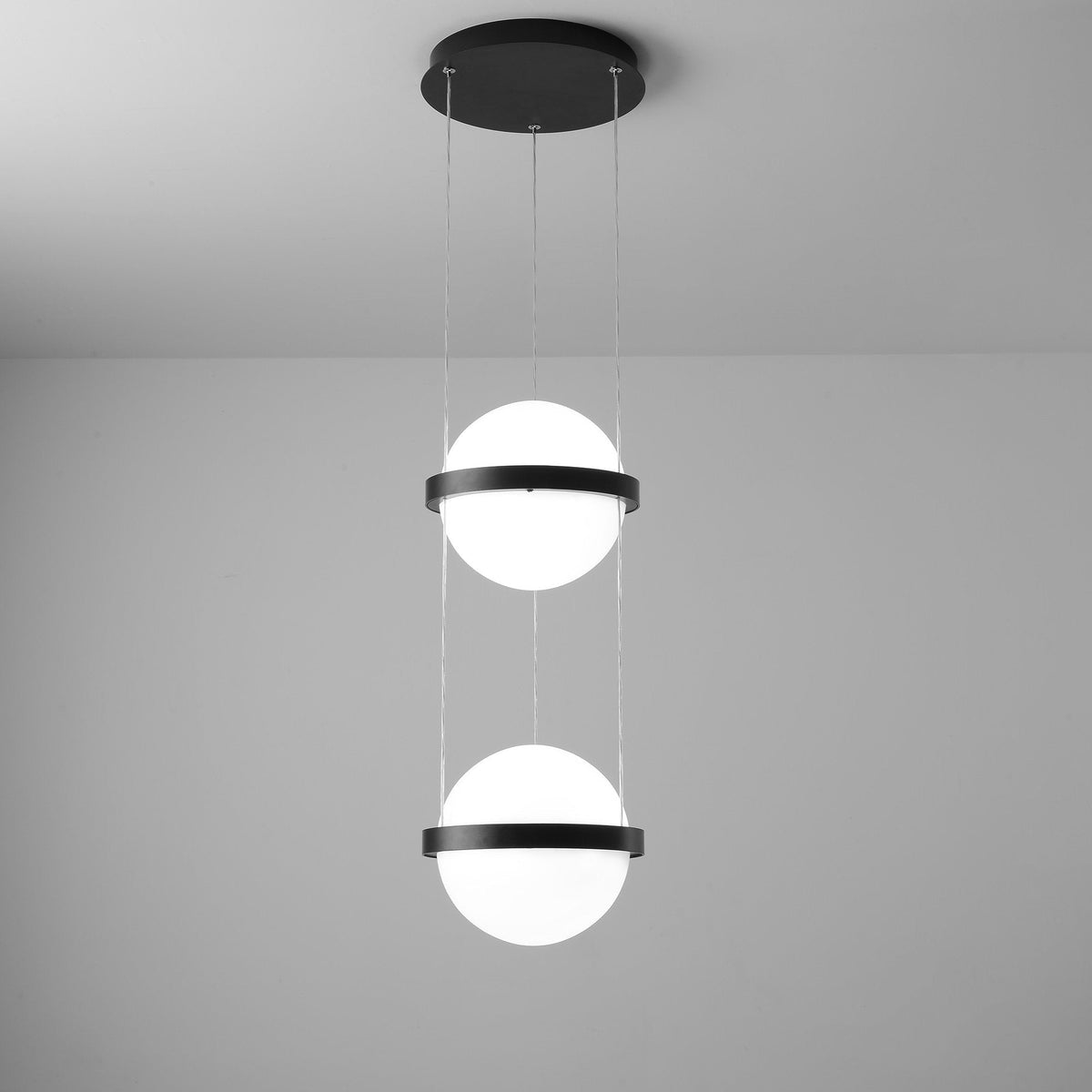 Kestlyn Acrylic Pendant Light-Moonnatur