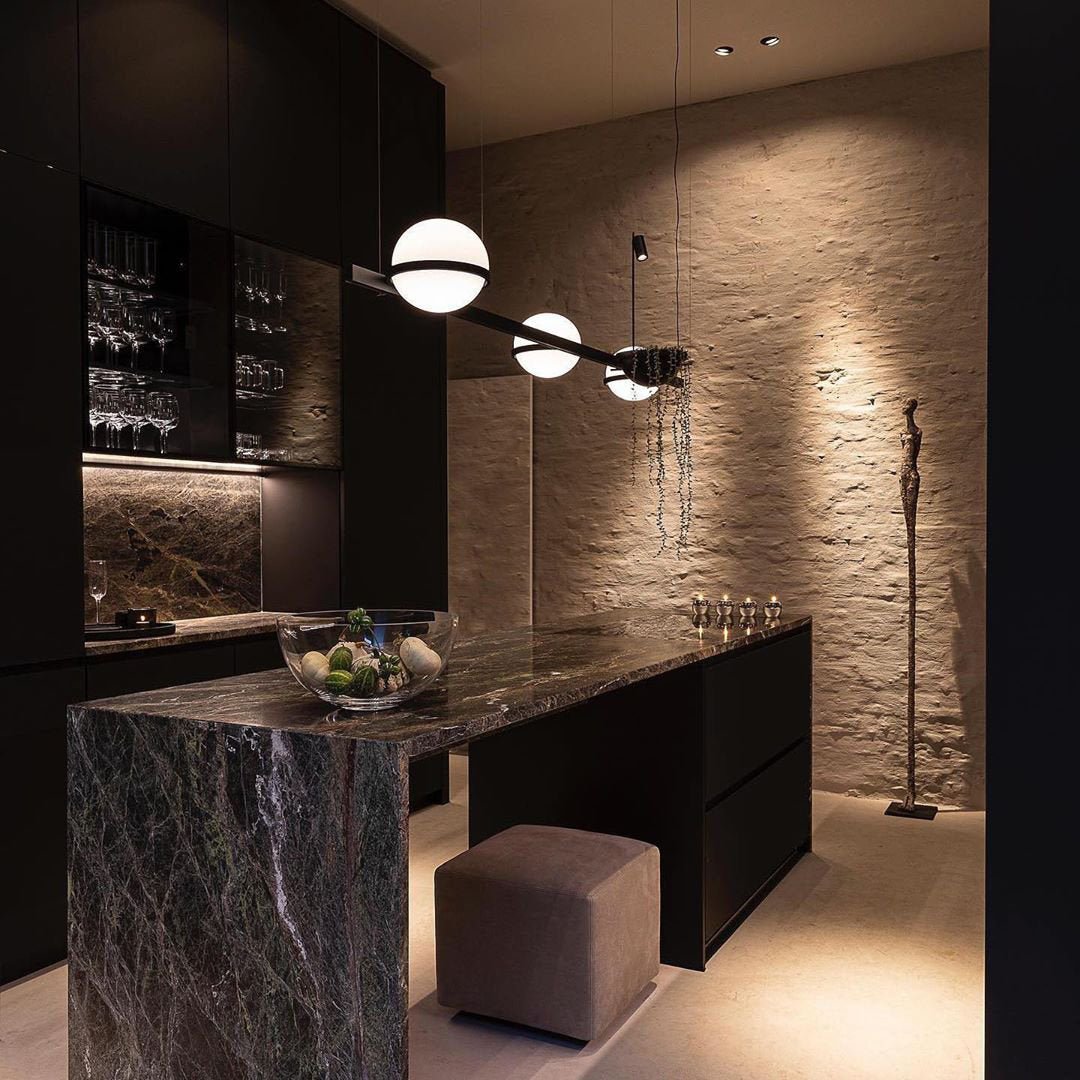 Kestlyn Acrylic Pendant Light-Moonnatur