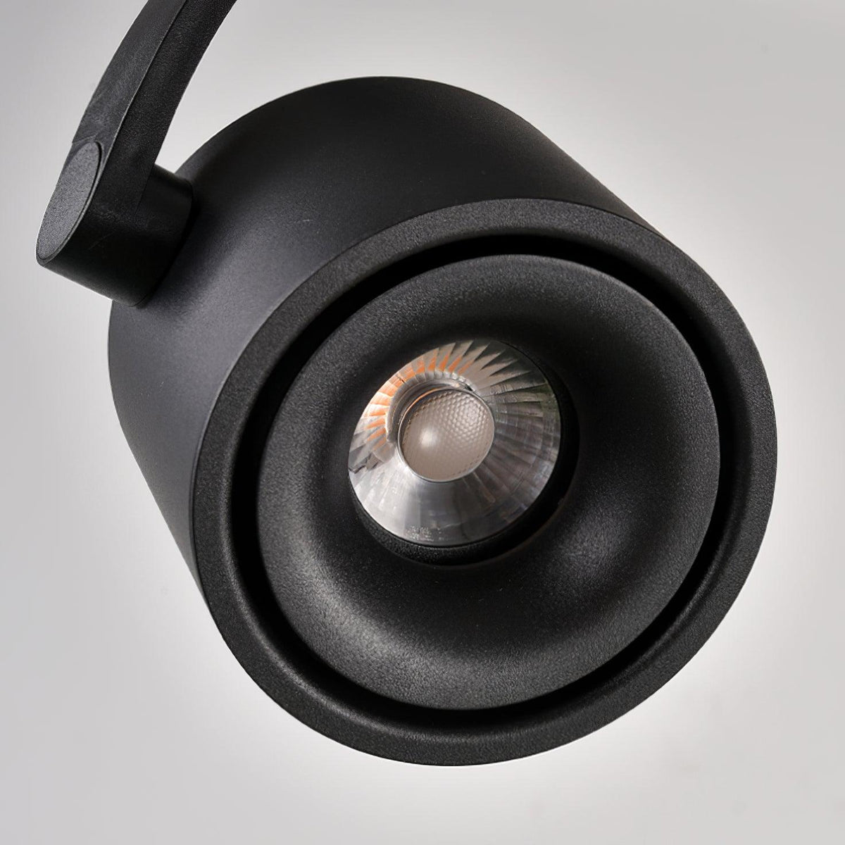 Lowenaria Aluminium Track Light-Moonnatur