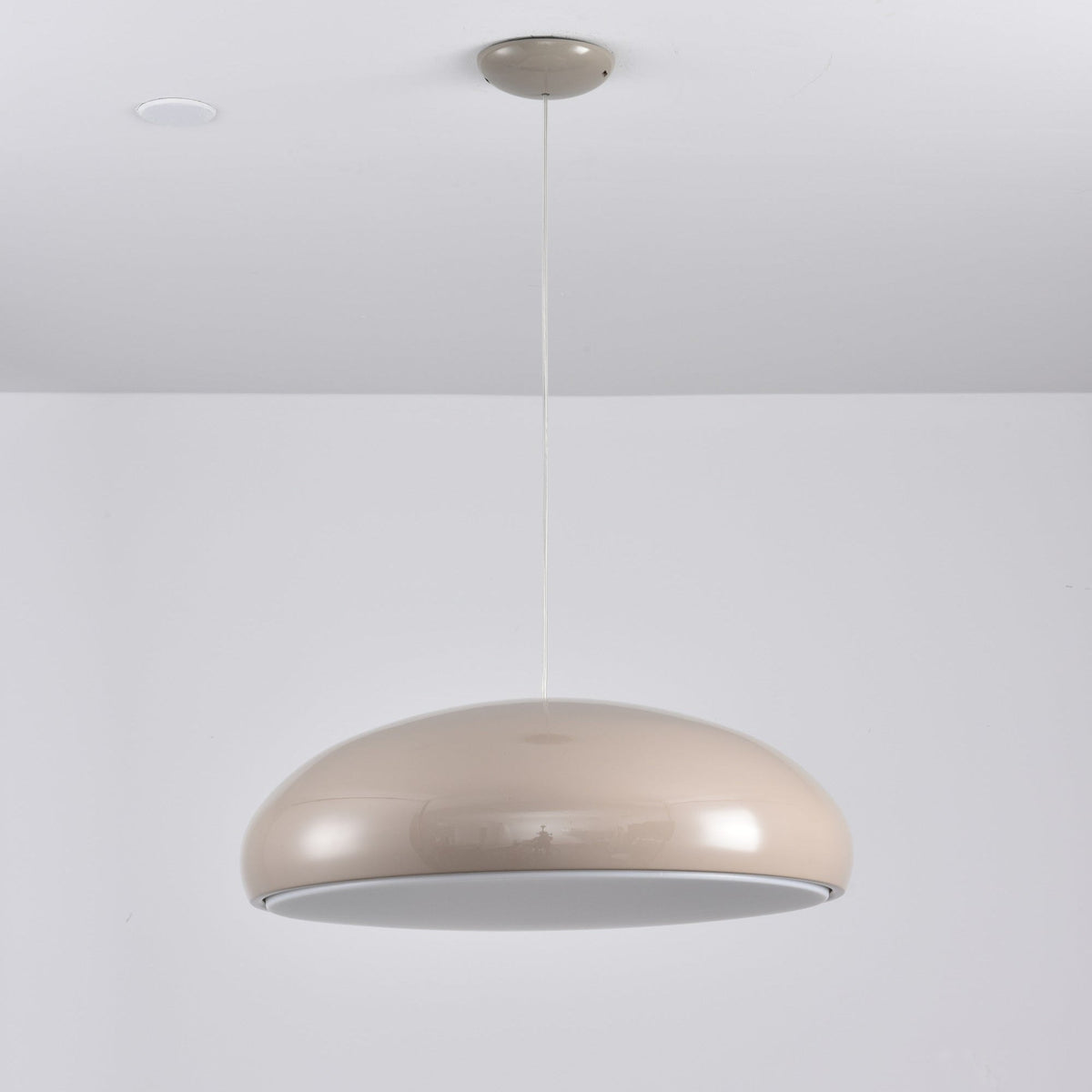 Jendrel Plastic Pendant Light-Moonnatur