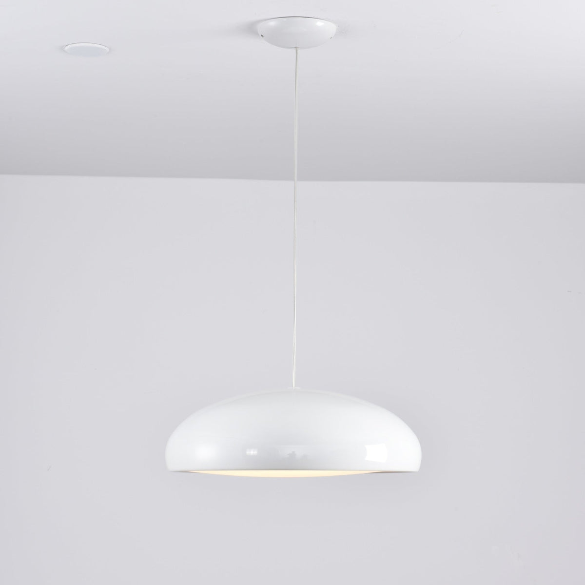 Jendrel Plastic Pendant Light-Moonnatur