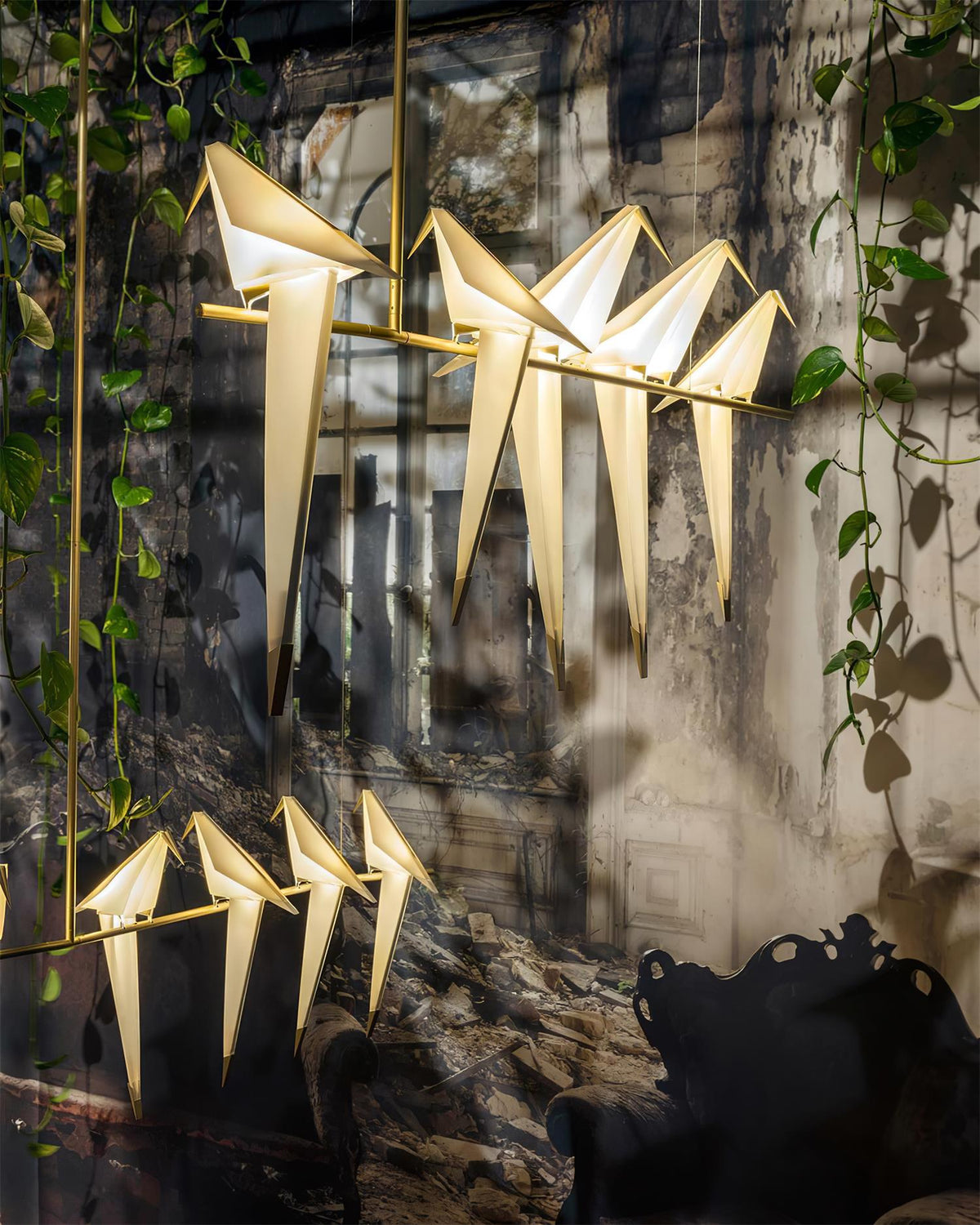 Pirenna Acrylic Chandelier-Moonnatur