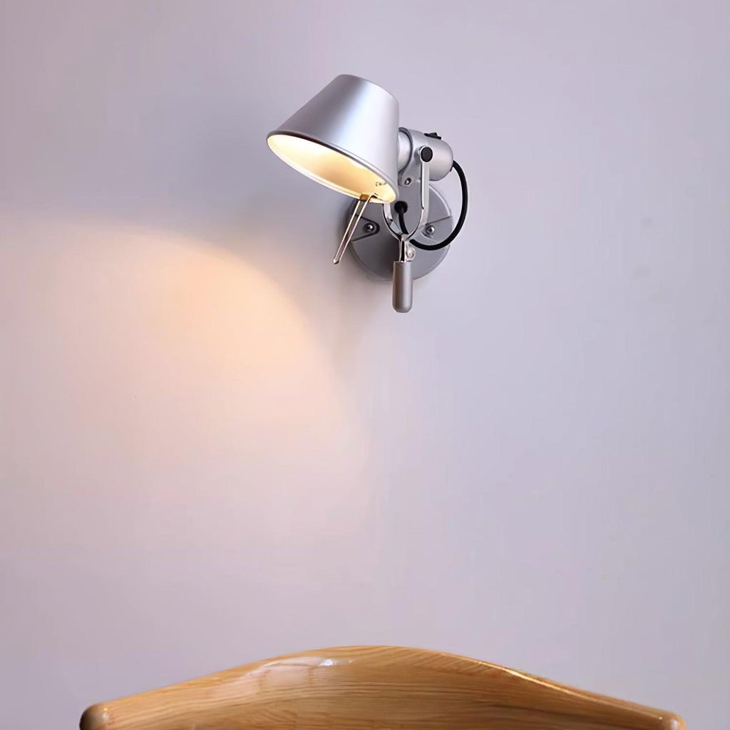 Xerenwyn Aluminium Wall Light-Moonnatur