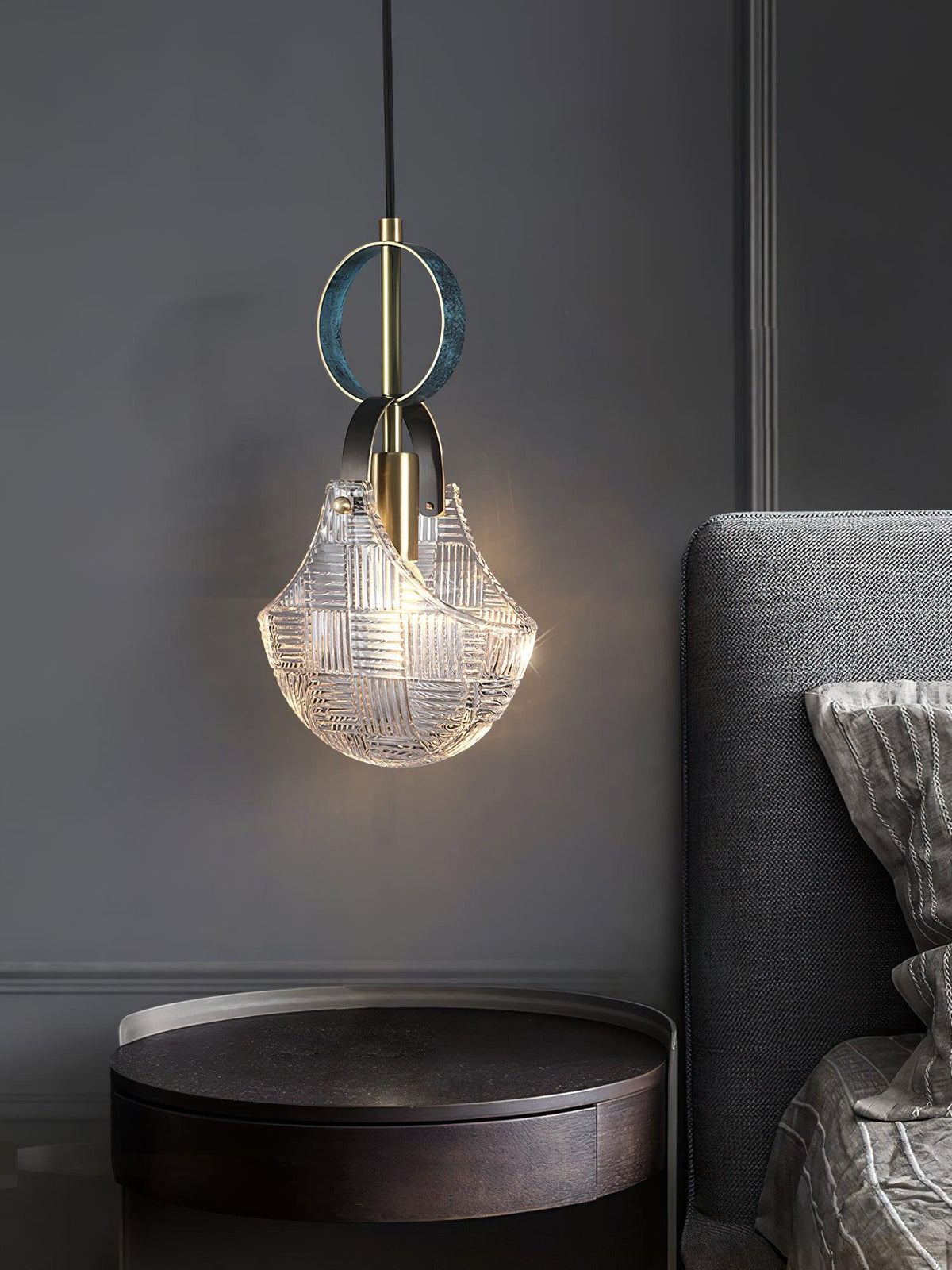 Fendelwyn Glass Pendant Light-Moonnatur
