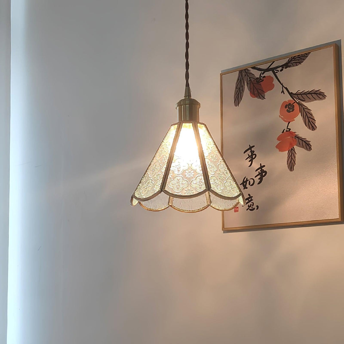 Qelise Glass Pendant Lamp-Moonnatur