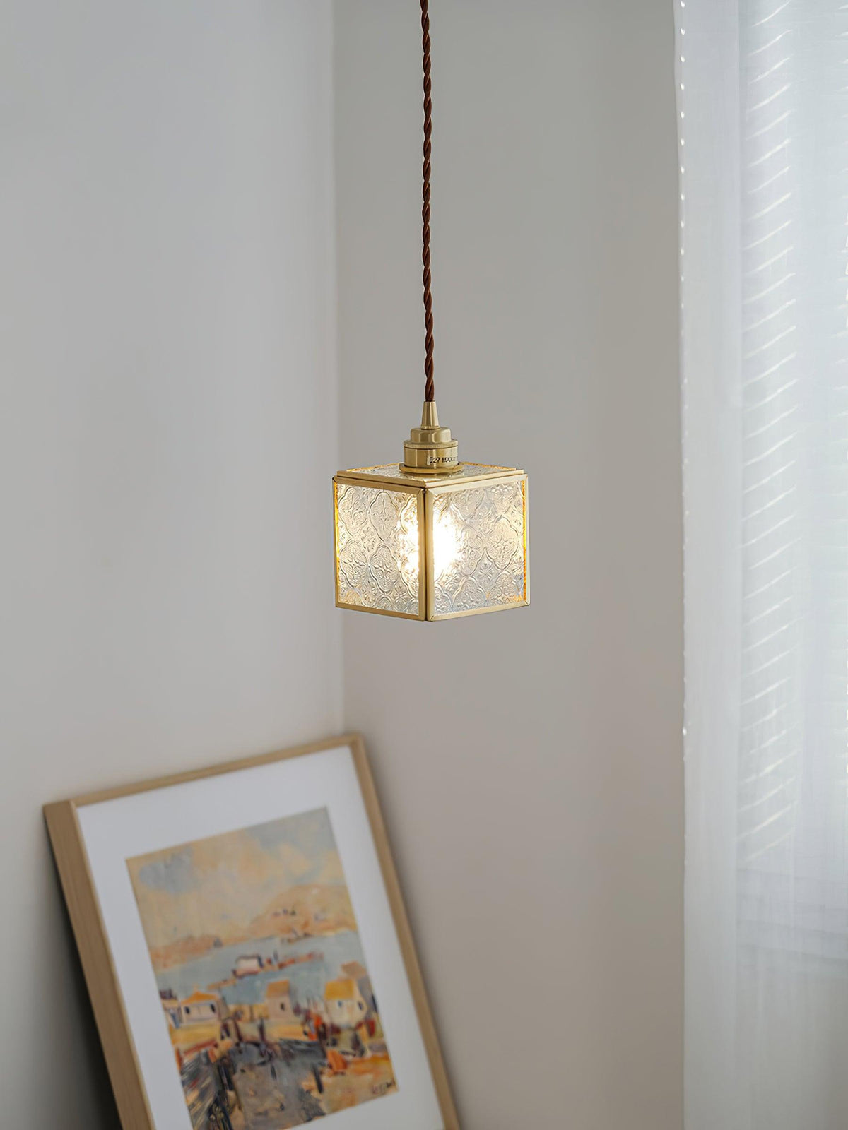 Qelise Glass Pendant Lamp-Moonnatur