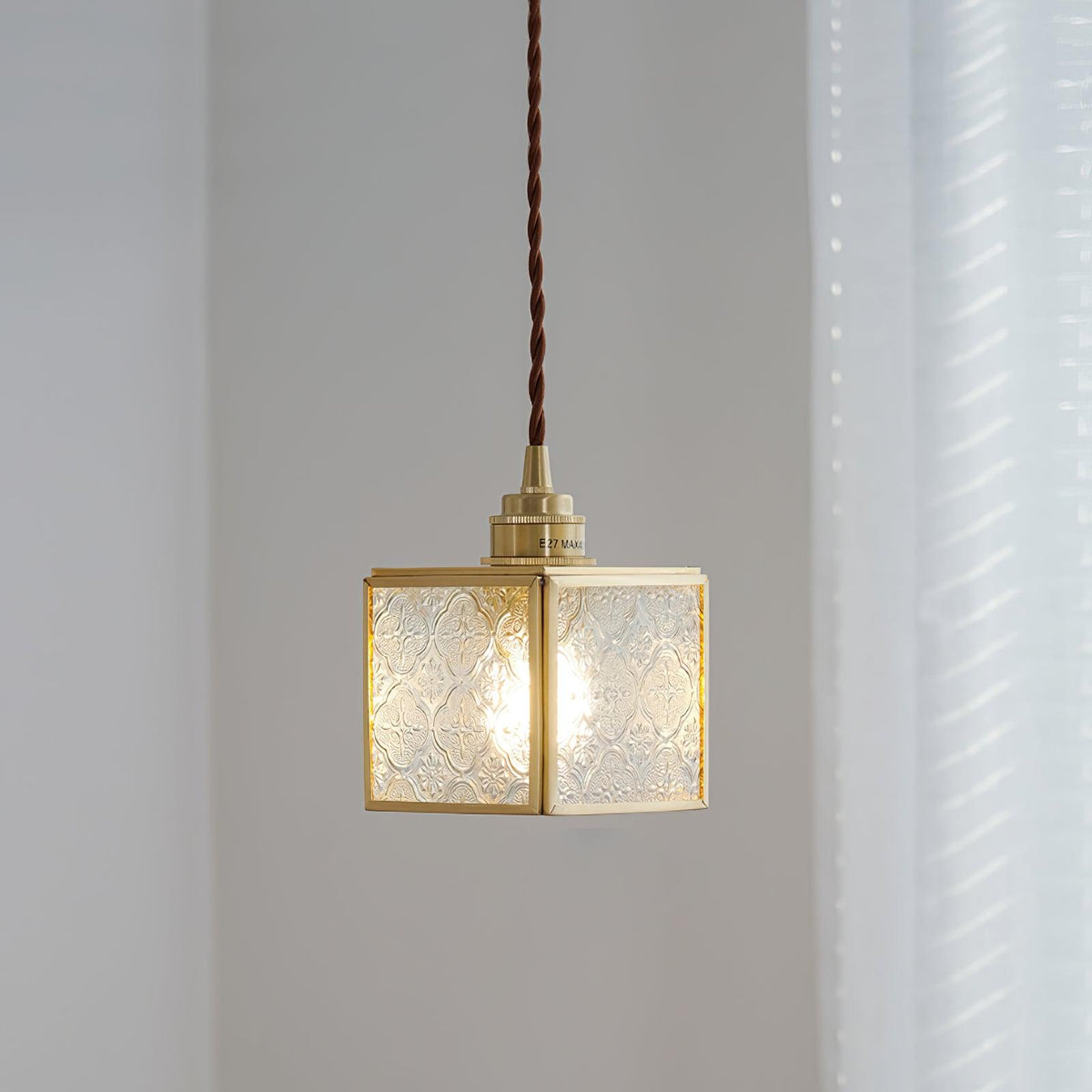 Qelise Glass Pendant Lamp-Moonnatur