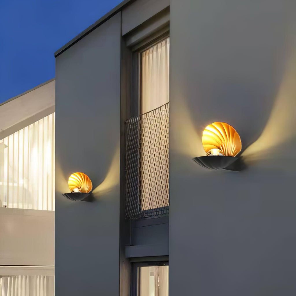 Renara Aluminium Wall Light-Moonnatur