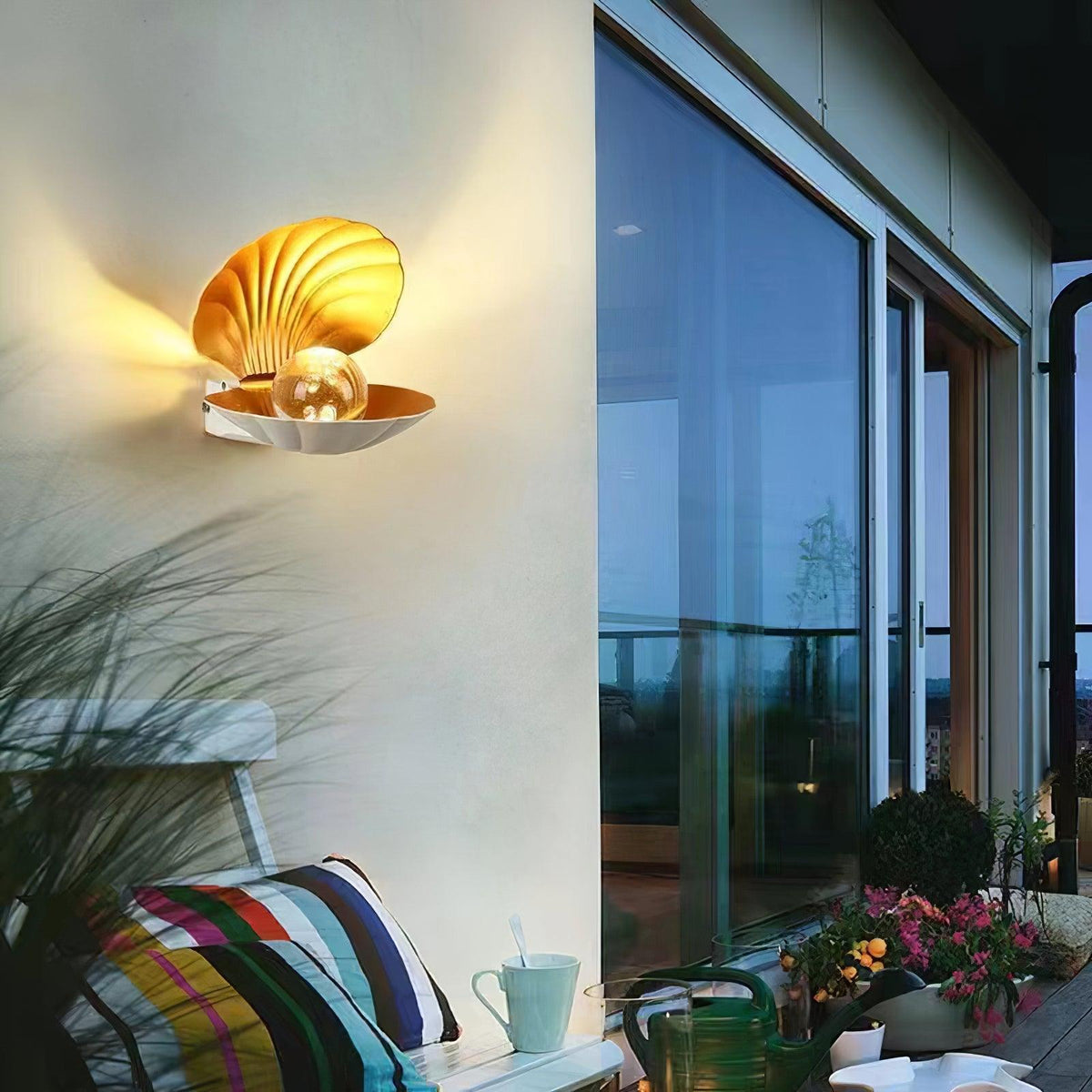 Renara Aluminium Wall Light-Moonnatur