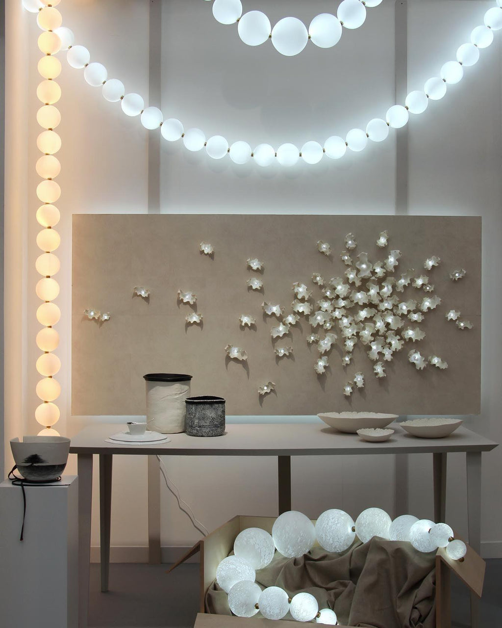 Zarenwyn Acrylic Chandelier-Moonnatur