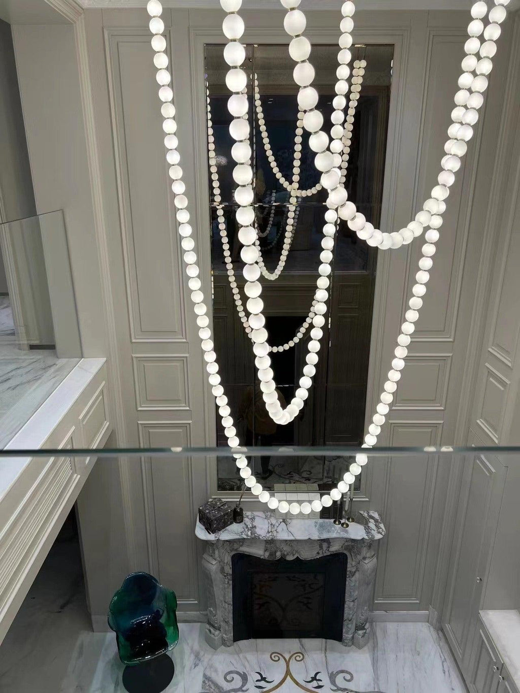 Zarenwyn Acrylic Chandelier-Moonnatur